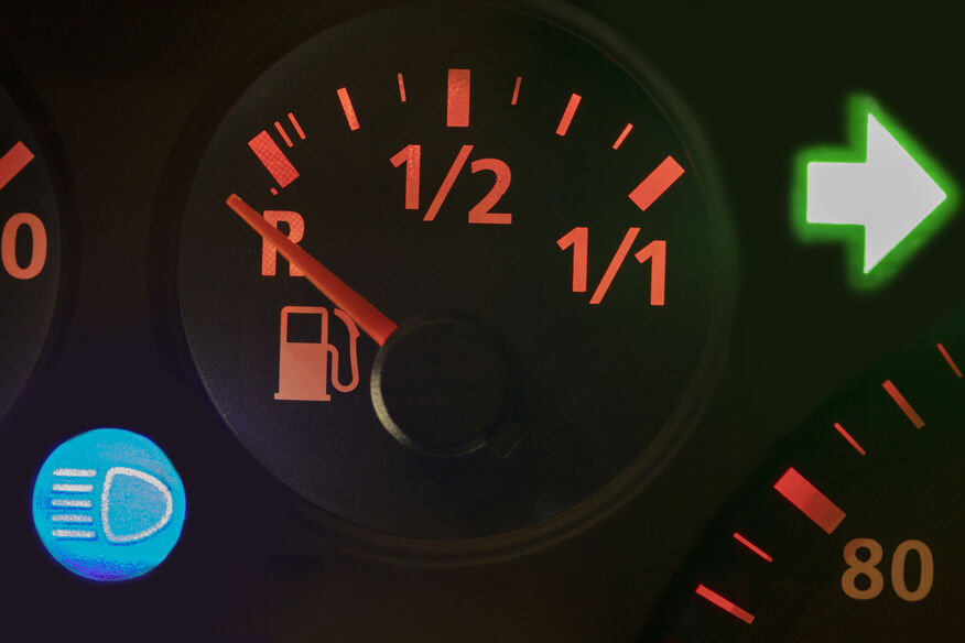 How Many Gallons of Gas Does a Car Hold?