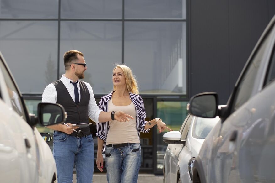 Are Car Dealerships Open on Sundays?