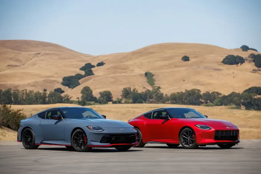 2025 Toyota GR Supra vs Nissan Z Nismo