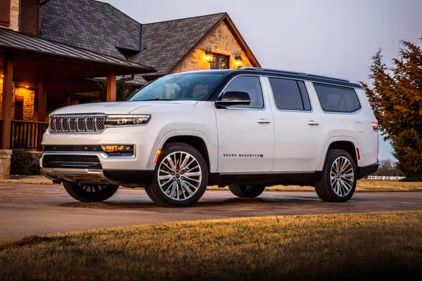 2025 Jeep Wagoneer L