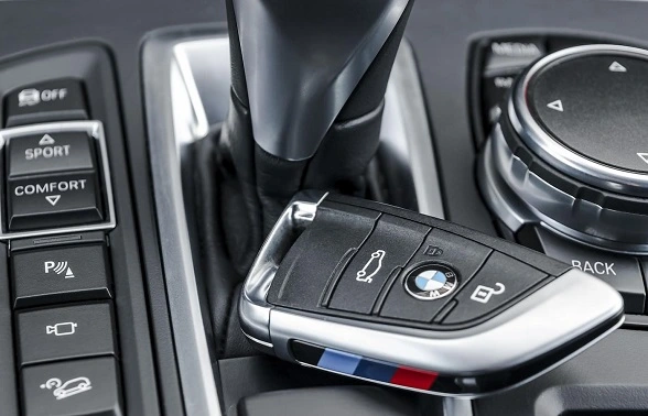 Replacing Your BMW Key Battery