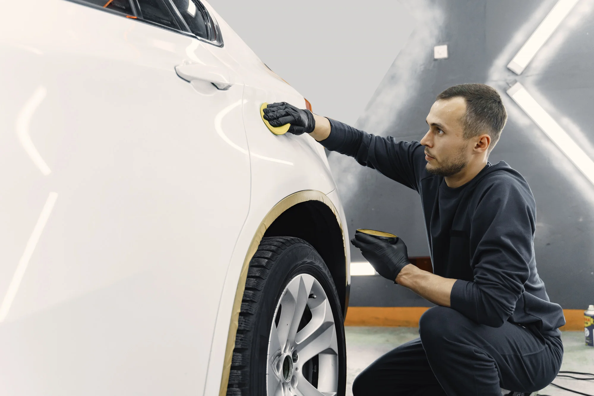 Driving and Parking Habits That Reduce Scuff Risk