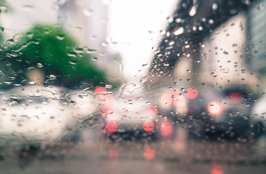 Can You Jump a Car in the Rain