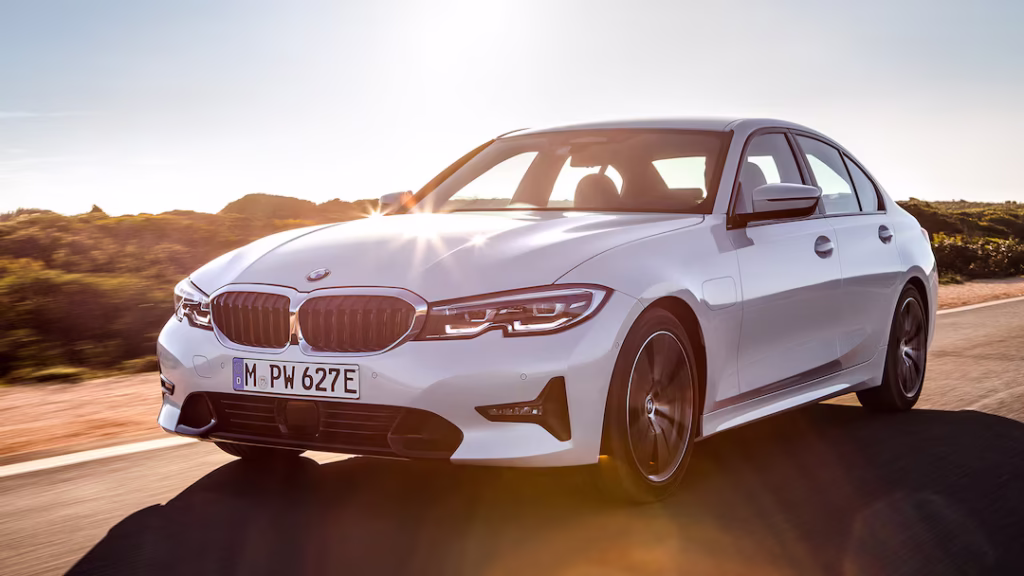BMW 330e Plug-In Hybrid