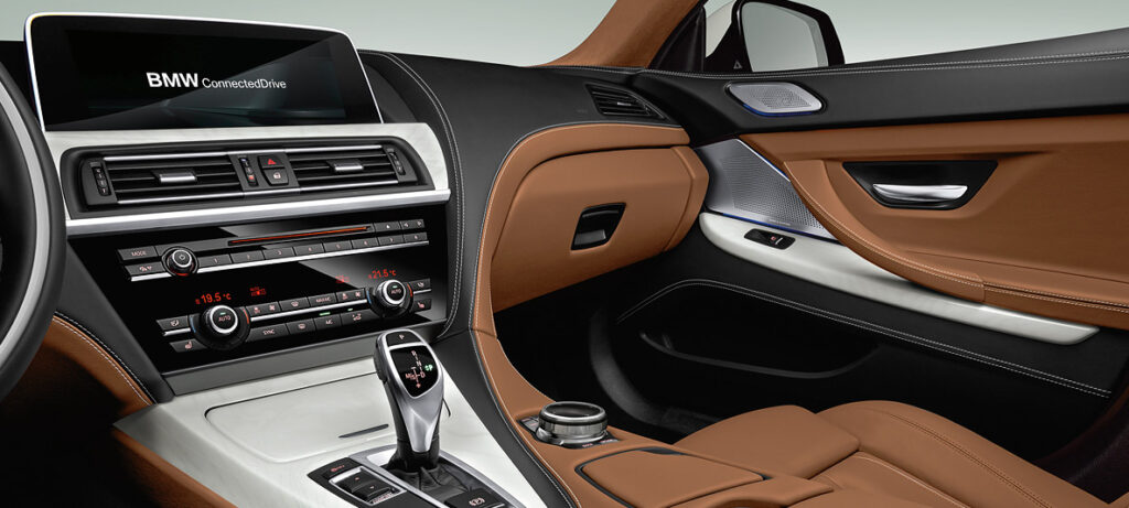 Interior and Features: Comfort vs. Cockpit