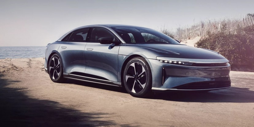 Lucid Air Pure AWD 2025
