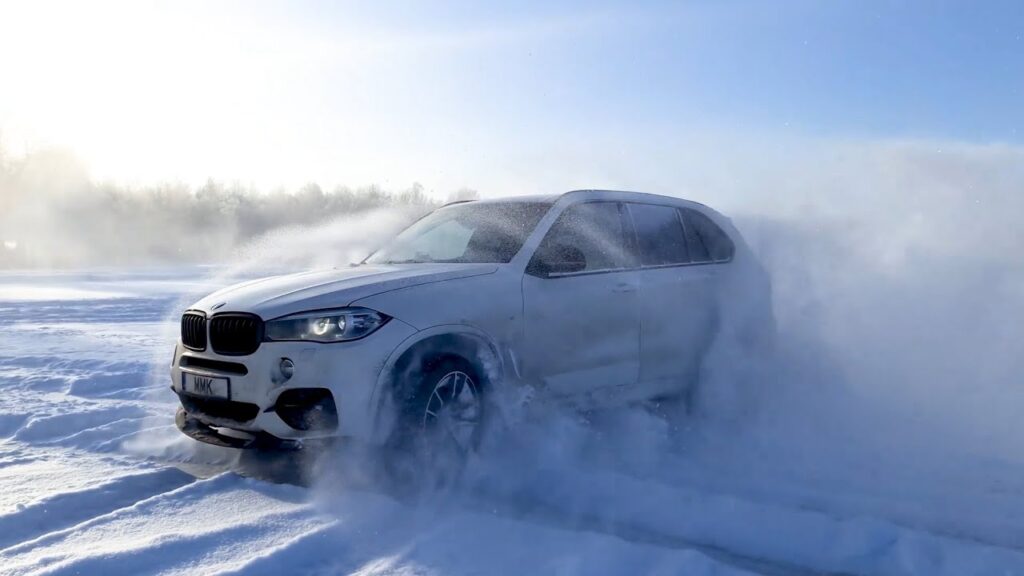 BMW X5 Perform in Snowy Conditions
