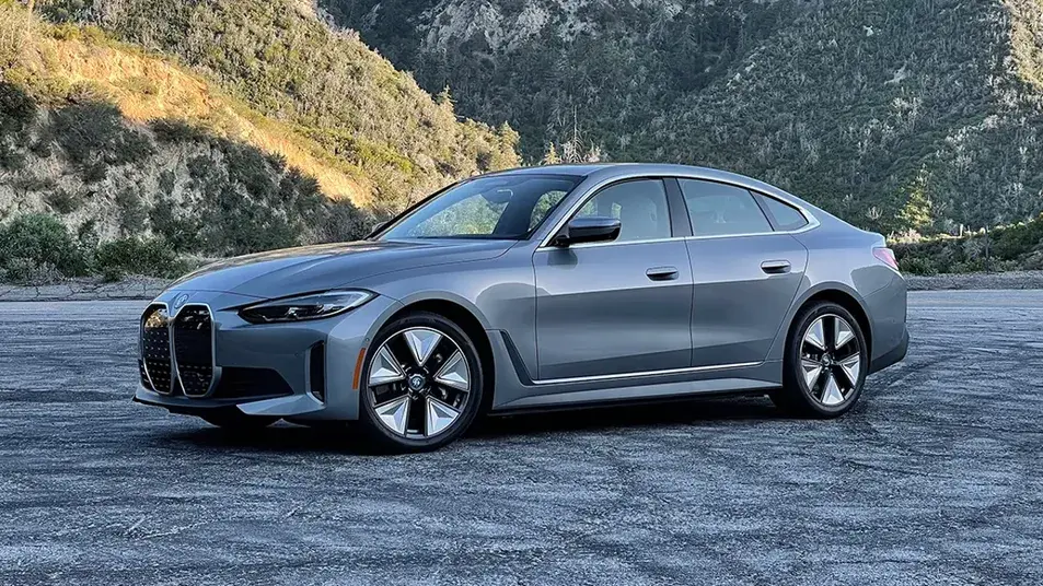 BMW i4 eDrive40